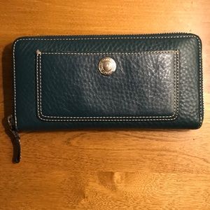 Coach Large Blue Pebbled Leather ZIP Wallet